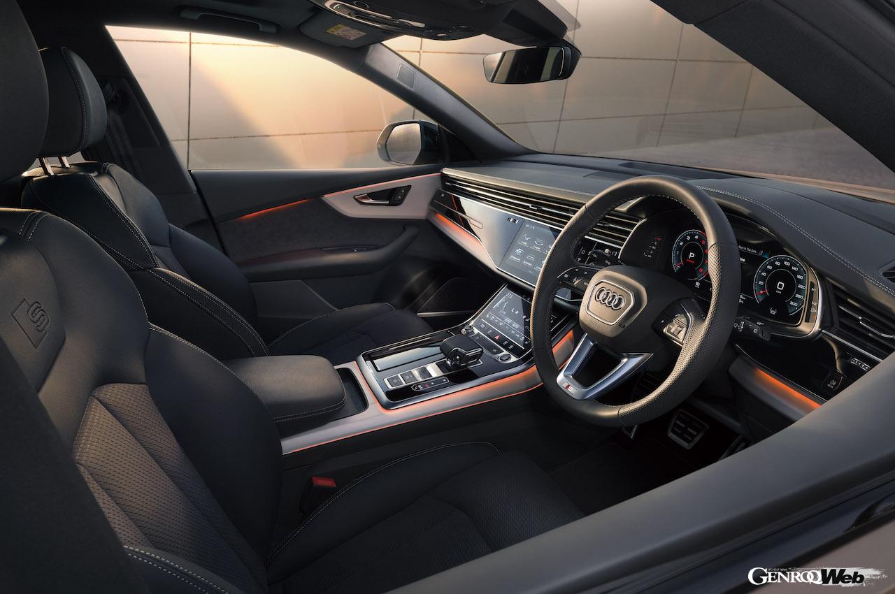日本導入が開始された「アウディ Q8」改良新型のインテリア。