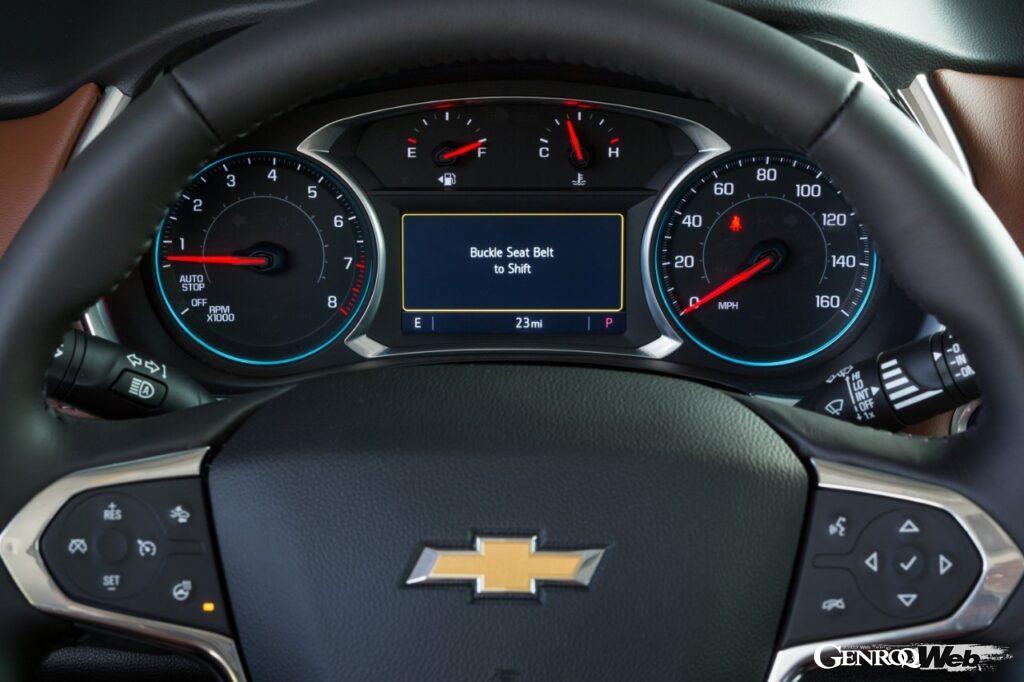 GMが販売する2024年型/2025年型モデルには、パッセンジャーがシートベルト着用しないとDレンジに入れることができない、「バックル・トゥ・ドライブ」機能が搭載されている。