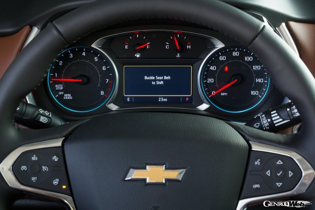 GMが販売する2024年型／2025年型モデルには、パッセンジャーがシートベルト着用しないとDレンジに入れることができない、「バックル・トゥ・ドライブ」機能が搭載されている。