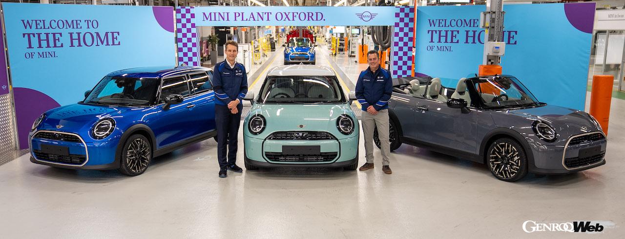 新型「MINI クーパー コンバーチブル」の生産1号車ラインオフを記念した式典が実施された。