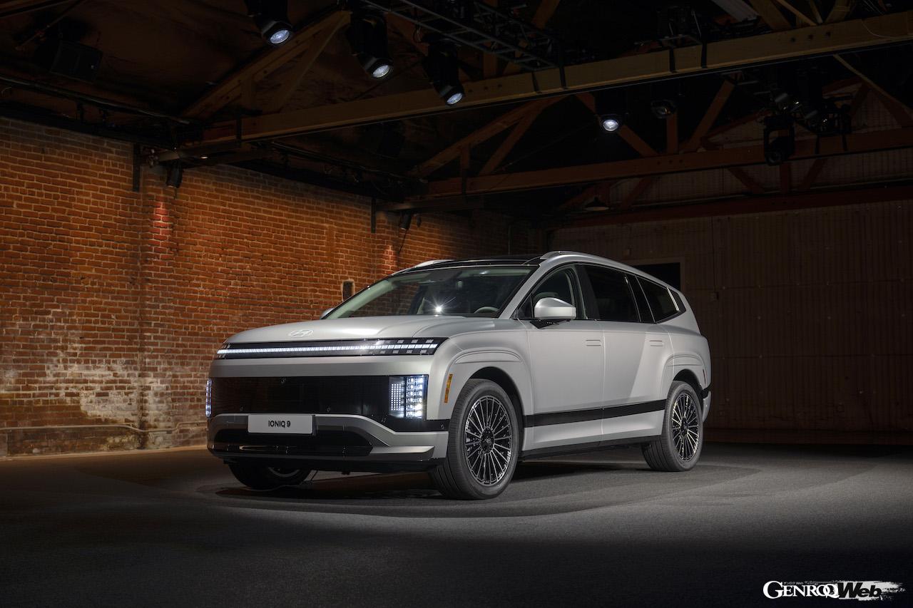 新型フル電動SUV「ヒョンデ アイオニック 9」のエクステリア。