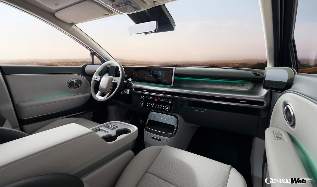 新型フル電動SUV「ヒョンデ アイオニック 9」のインテリア。