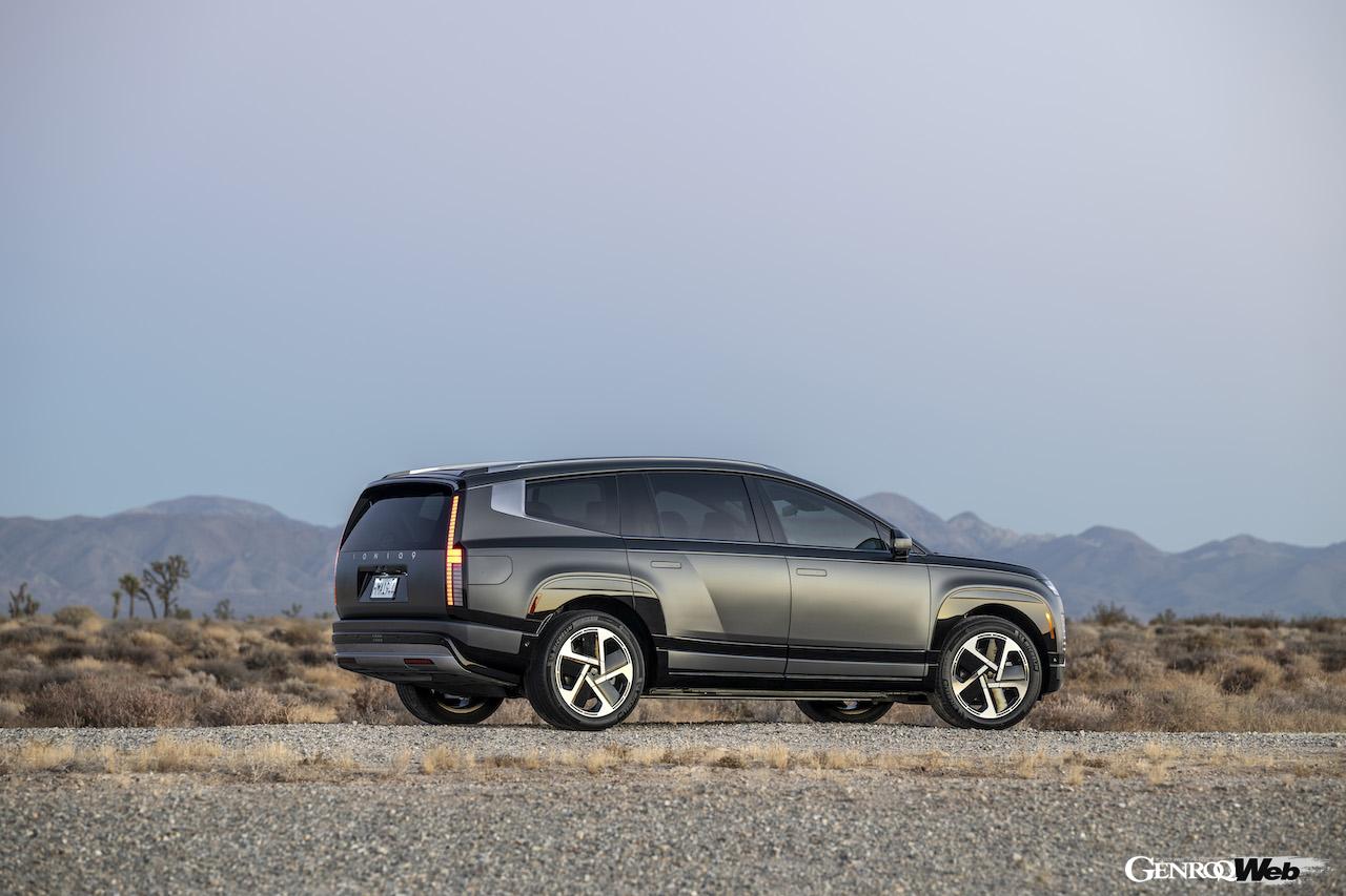 新型フル電動SUV「ヒョンデ アイオニック 9」のエクステリア。