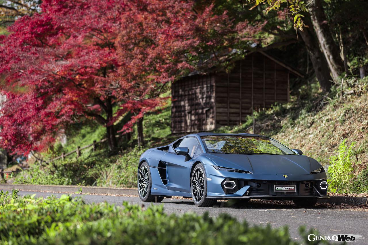 最新ハイブリッドパワートレインを搭載する「ランボルギーニ テメラリオ」が日本上陸を果たした。