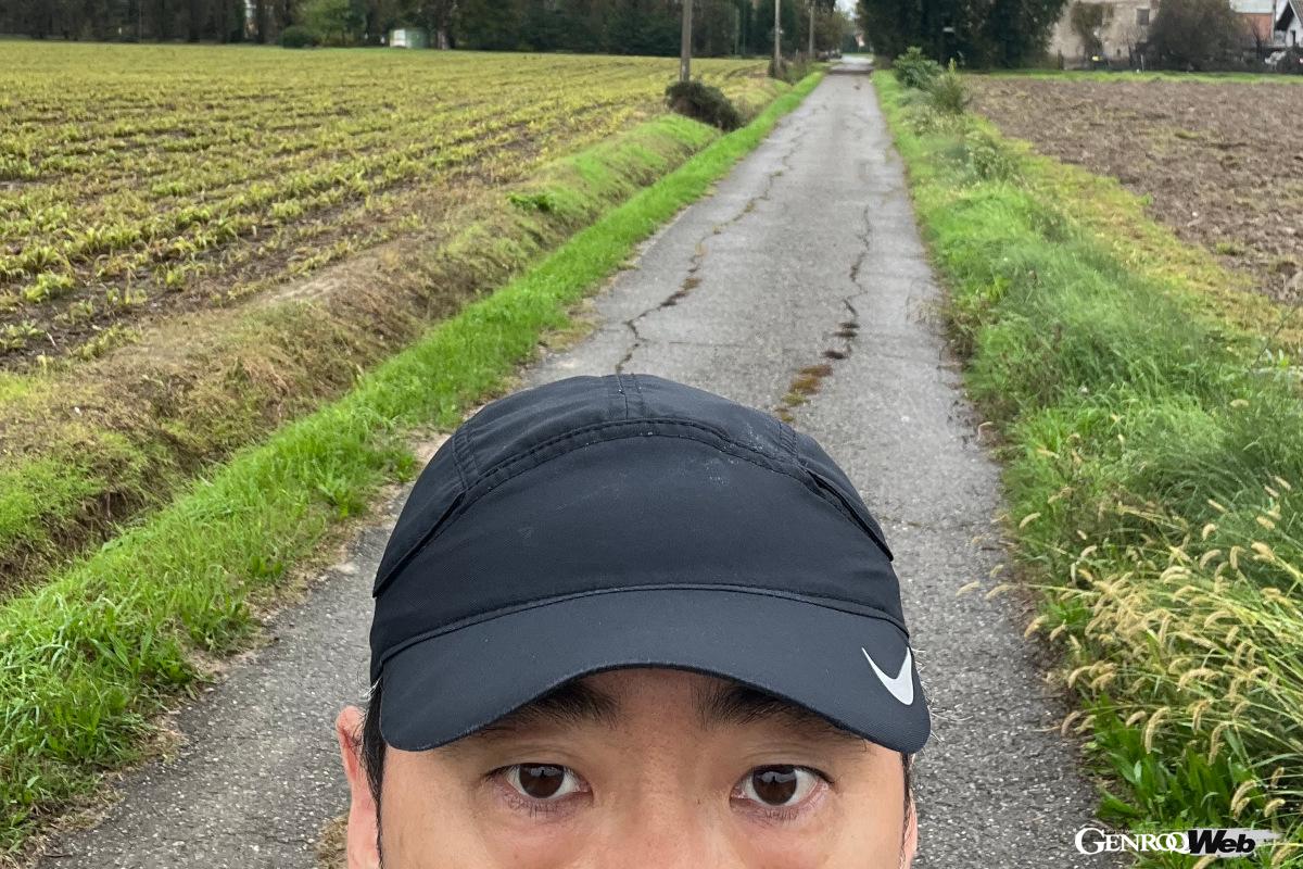 もともとはランニングのために装着しているランニングウォッチ。出張先でもチャンスがあれば走ります。