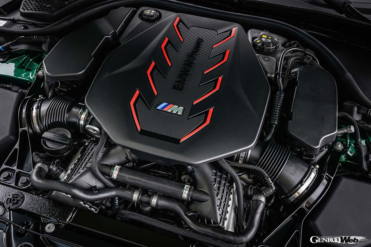 4.4リッターV8ツインターボにモーターを組み合わせることでシステムアウトプット727PS/1000Nmを発生。装着タイヤはミシュラン・パイロットスポーツS5となる。