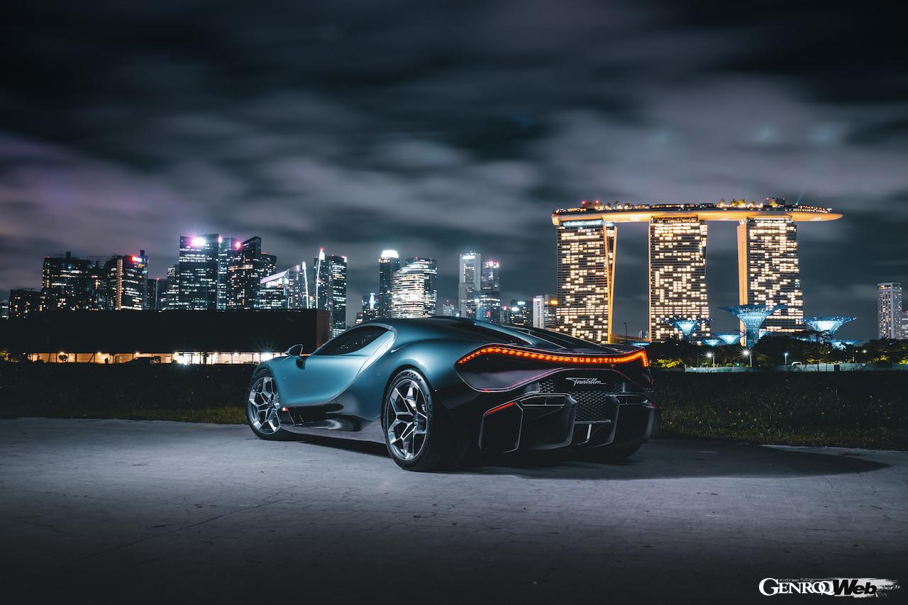 写真のマリナー・ベイ・サンズをはじめ、シンガポールでもお披露目イベントに合わせて、様々な名所を訪れることになった。