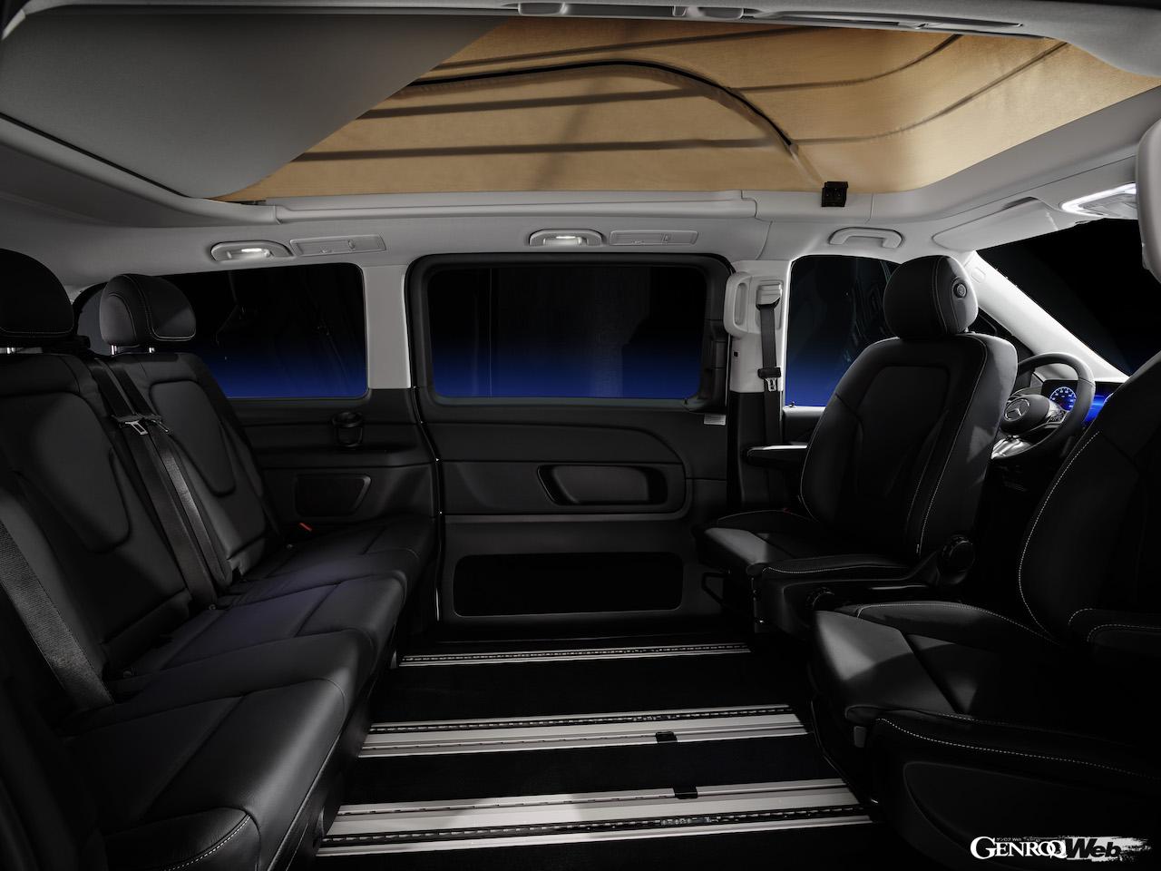 Vクラスのデビュー10周年を記念した「メルセデス・ベンツ Vクラス マルコポーロ ホライゾン」のインテリア。