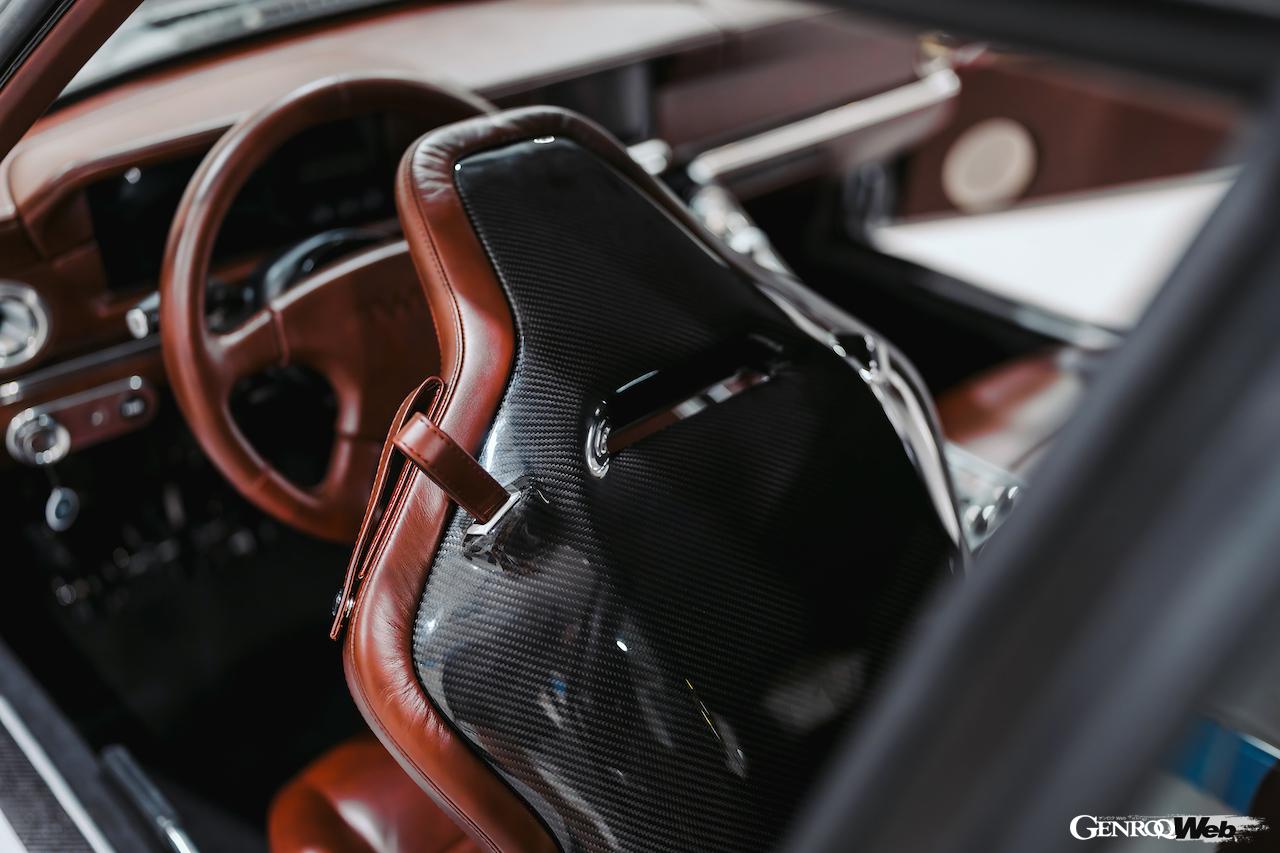 ジャガー XJSをベースとするレストモッド「TWR スーパーキャット」のインテリア。