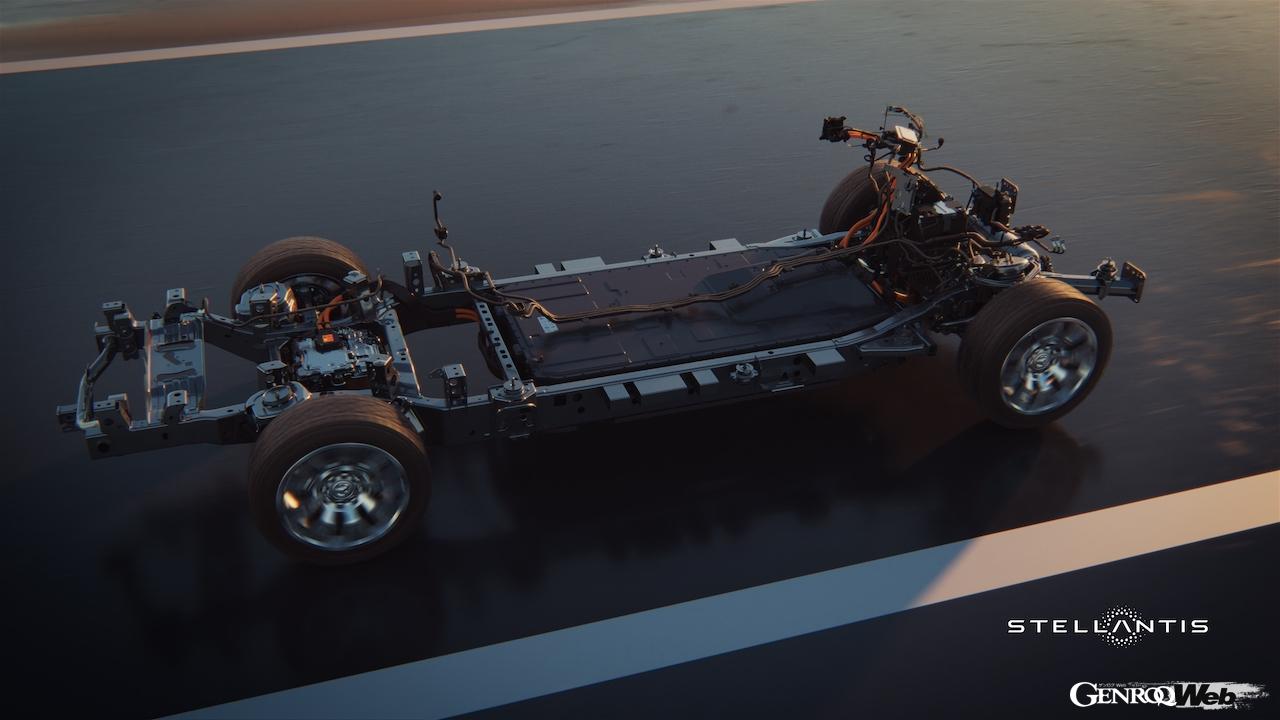 ステランティス・グループは、BEVやレンジエクステンダーを含む、様々なパワートレインに対応するピックアップ＆SUV用プラットフォーム「STLAフレーム」を発表した。