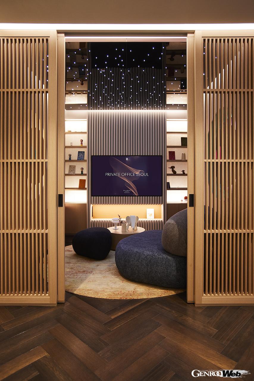 韓国・ソウルの一等地にロールス・ロイスは、顧客向けパーソナライゼーションスペース「プライベート・オフィス・ソウル」をオープンした。