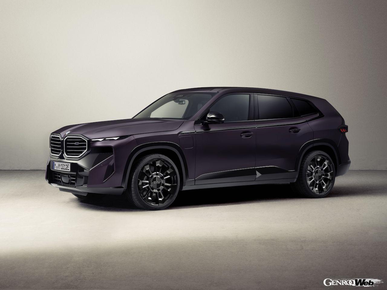 「2025 BMW XM by Kith」のエクステリア。