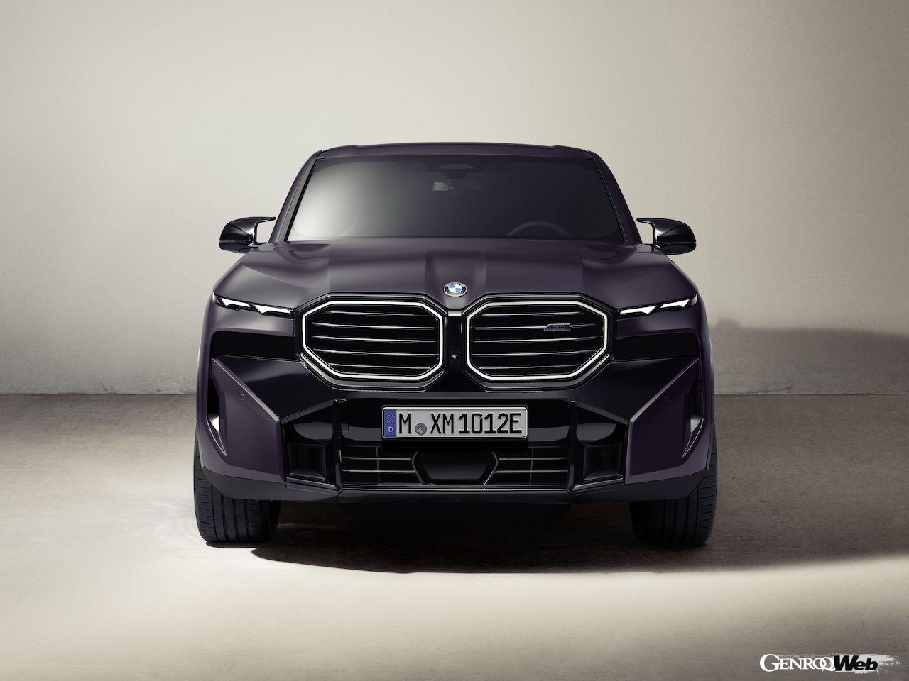 「2025 BMW XM by Kith」のエクステリア。