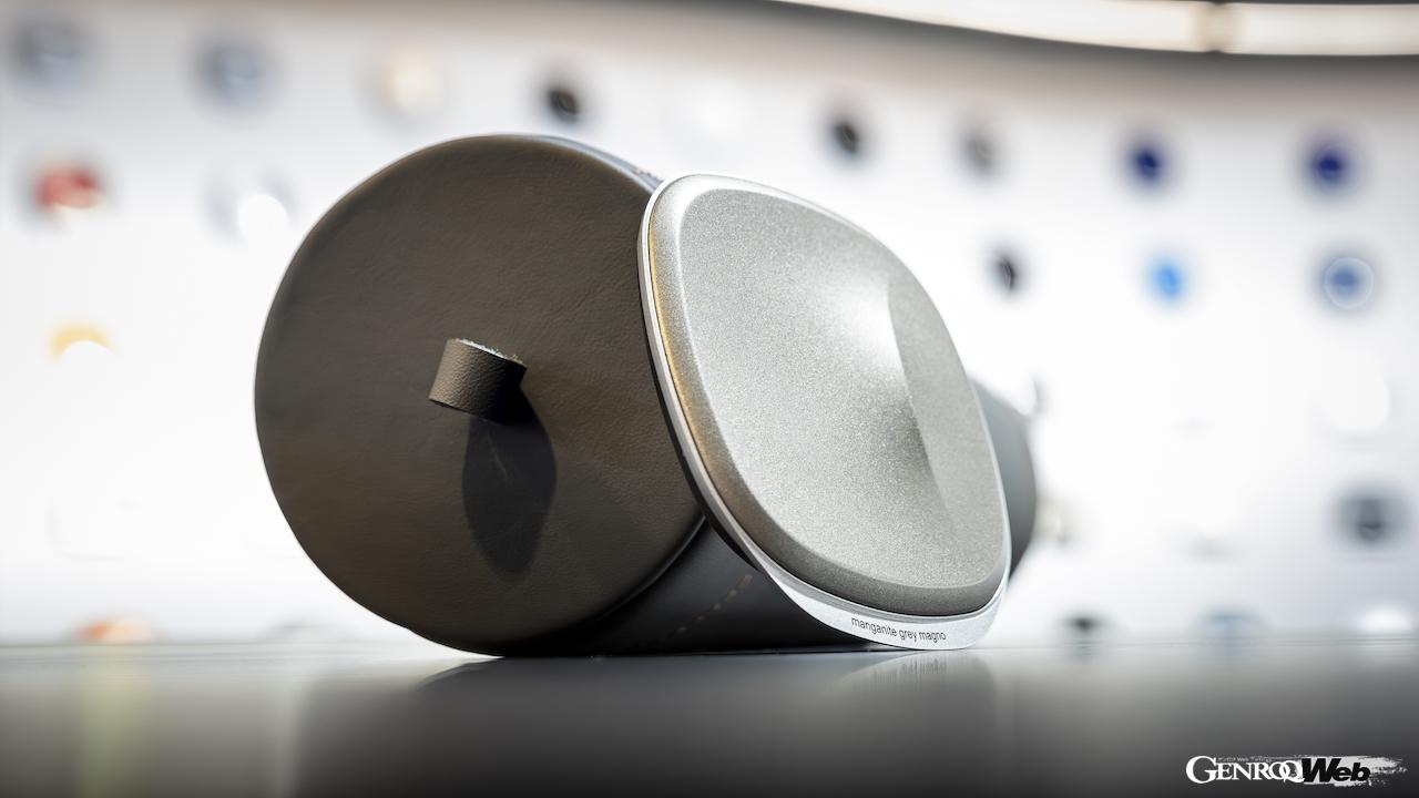 ドイツ・ジンデルフィンゲン工場では、多くのスペシャリストが最高レベルの技術を駆使し、高品質製品を提供する。