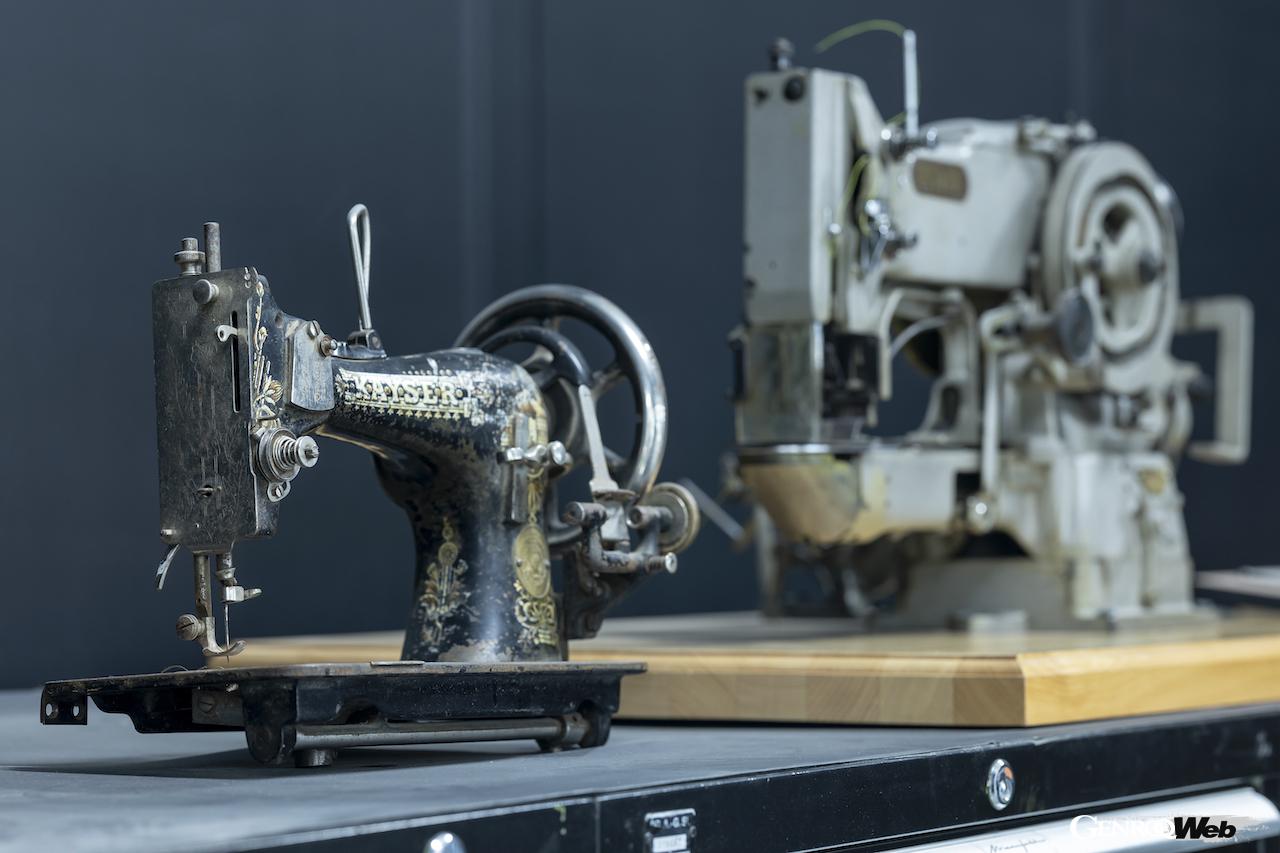 ドイツ・ジンデルフィンゲン工場における、マヌファクトゥアーのレザー製造工程。