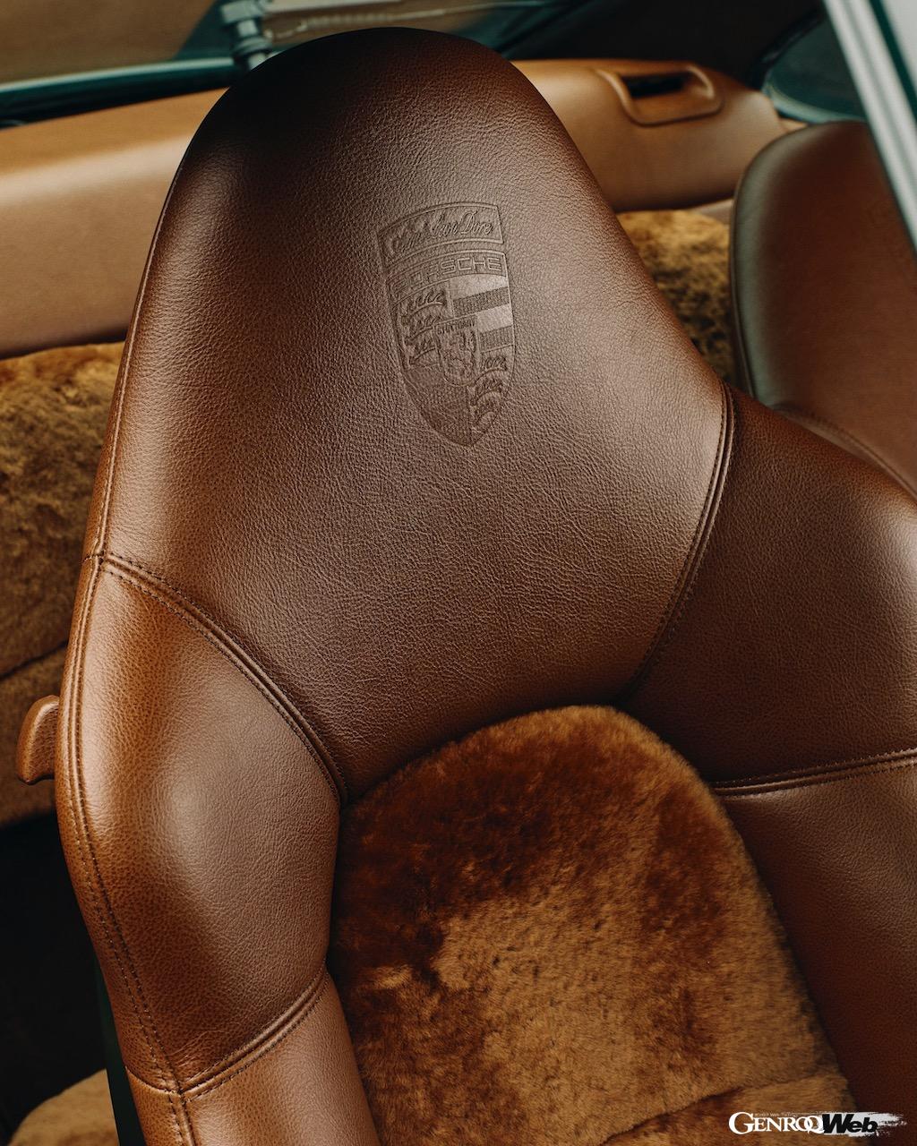 エメ・レオン・ドレが手がけた「ポルシェ 993 ターボ」のインテリア。