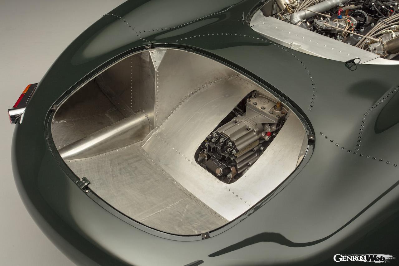 美しくレストアが完了した、JDクラシックスの「ジャガー XJ13」。