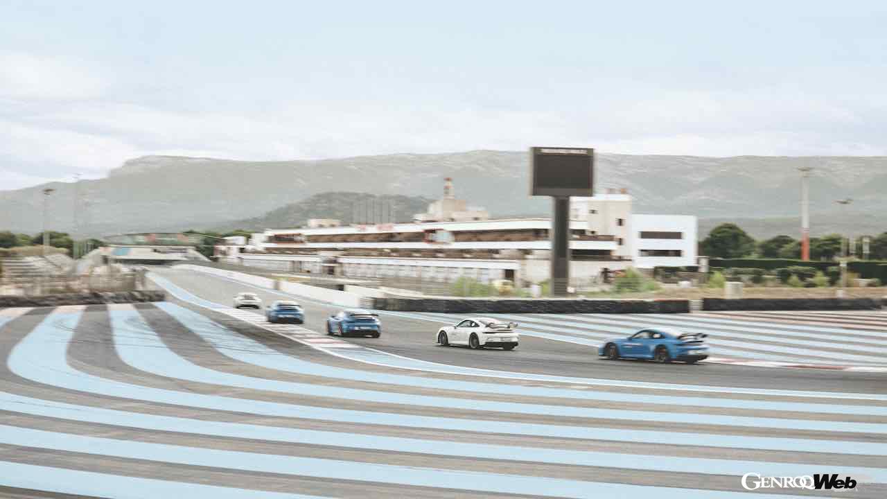 ポルシェが展開するドライビングスクール「ポルシェ・トラック・エクスペリエンス」。50周年を迎え、フランスのポール・リカールを舞台に、多くの参加者を集めて開催された。