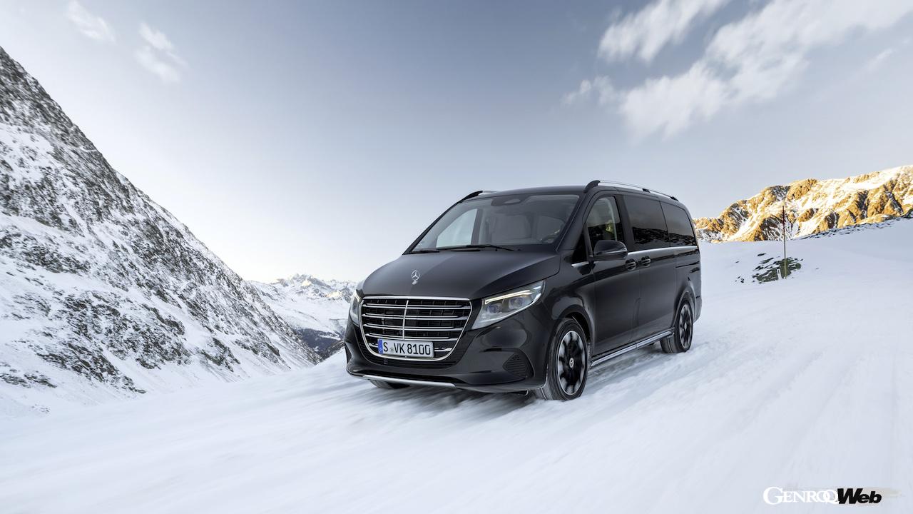オーストリアのエッツタールの雪上イベントに集められた、メルセデス・ベンツの「4MATIC」搭載モデル。