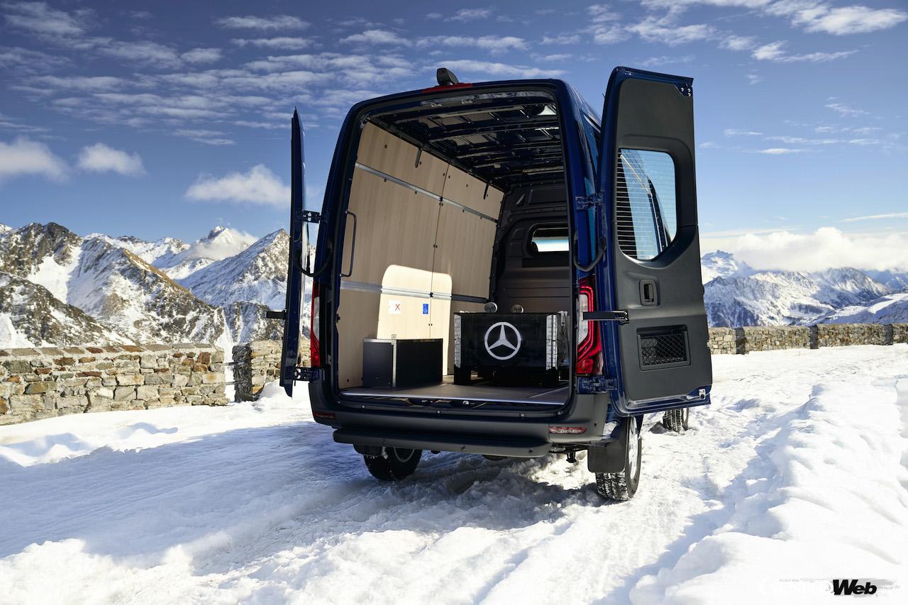 オーストリアのエッツタールの雪上イベントに集められた、メルセデス・ベンツの「4MATIC」搭載モデル。