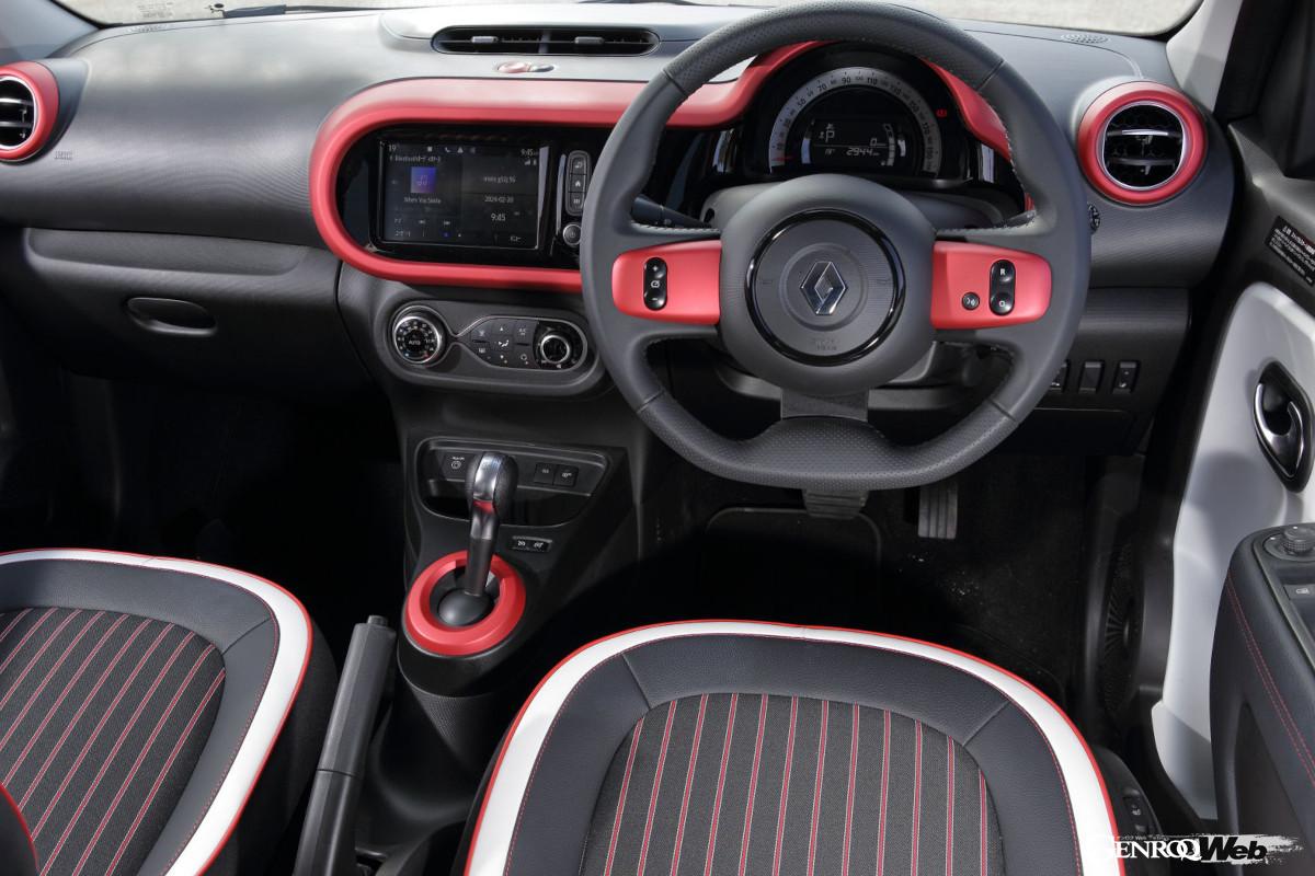 ルノー トゥインゴの室内