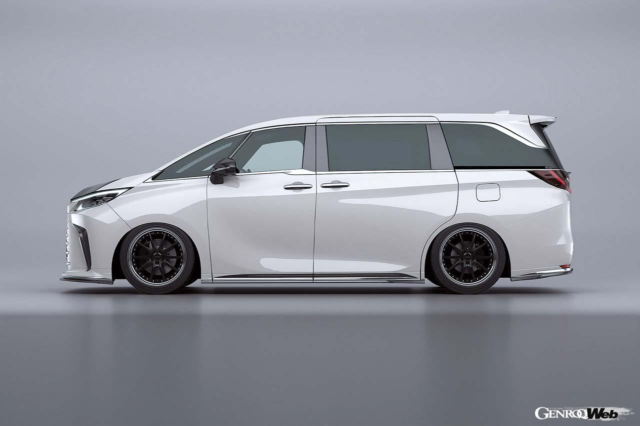 【LM Concept】レクサス初のミニバンとして生まれたLMは、2代目（AW10型）となって日本導入されている。先代から手がけてきたアーティシャンスピリッツは、早速、プロトタイプを公開した。純正のラインを崩さずそっとスポーティな雰囲気を盛り上げるコンプリートキットは、フロントおよびサイドのアンダースポイラー、フロントバンパーガーニッシュ、リヤゲートスポイラー、リヤルーフスポイラーで構成される。さらにボンネットフードやミラーカバー、ローダウンサスペンション、オリジナルホイールなども用意され、自分好みのLMに仕立てることが可能だ。