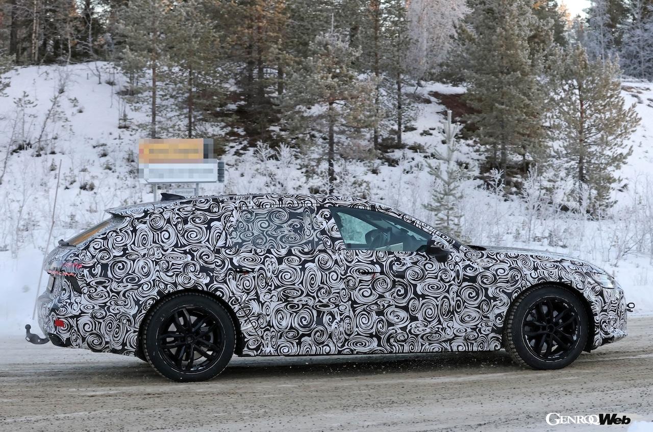 現行モデルまでは「スポーツバック」にみだった「A7」にallroadが加わる。