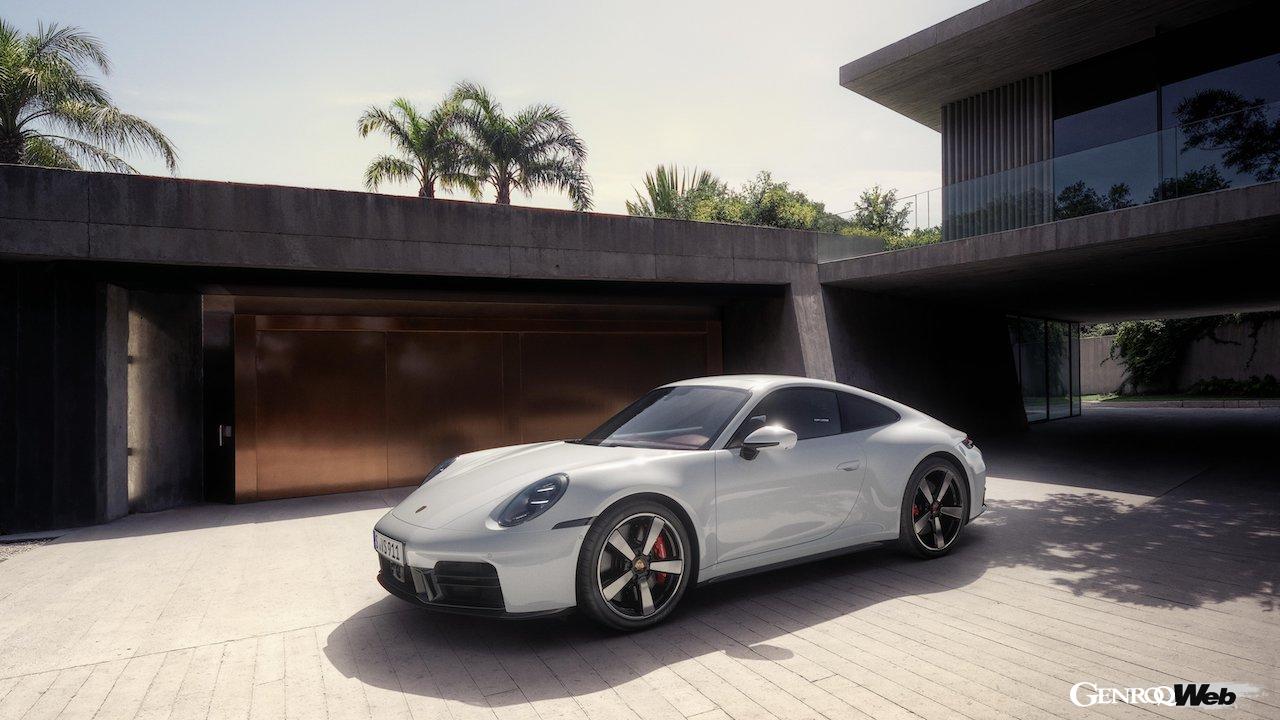 911 カレラと911 カレラ GTSの間に位置する「ポルシェ 911 S」が、ラインナップに追加された。