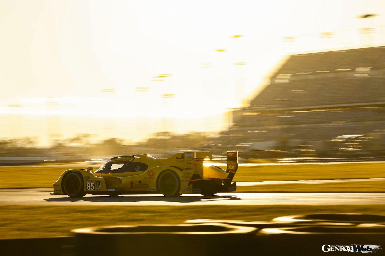 テストセッション「Roar Before the 24 」において、確実な走行を披露したポルシェ 963。