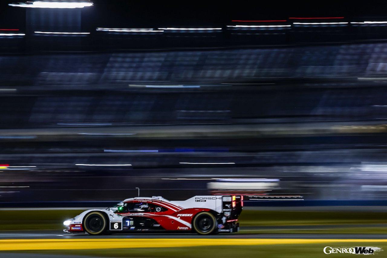テストセッション「Roar Before the 24 」において、確実な走行を披露したポルシェ 963。