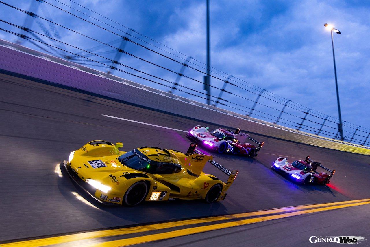 テストセッション「Roar Before the 24 」において、確実な走行を披露したポルシェ 963。