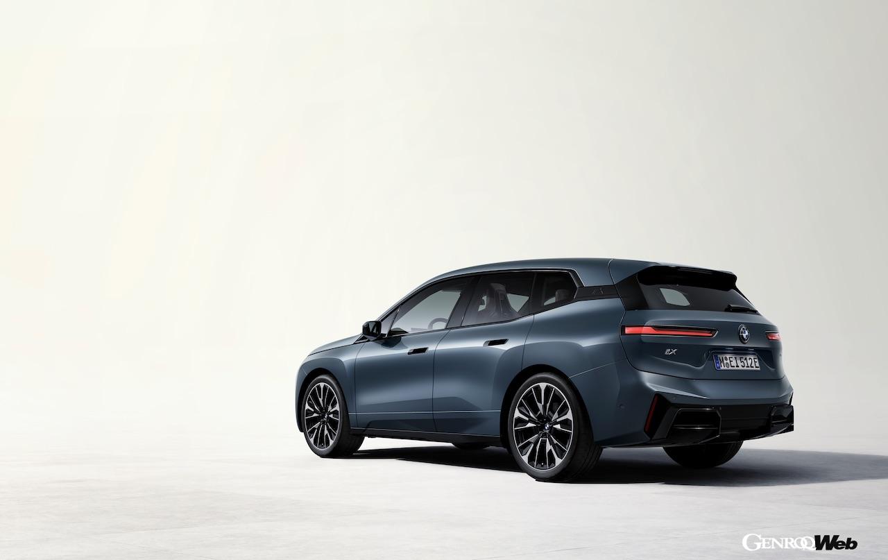 「BMW iX xDrive60」のエクステリア。