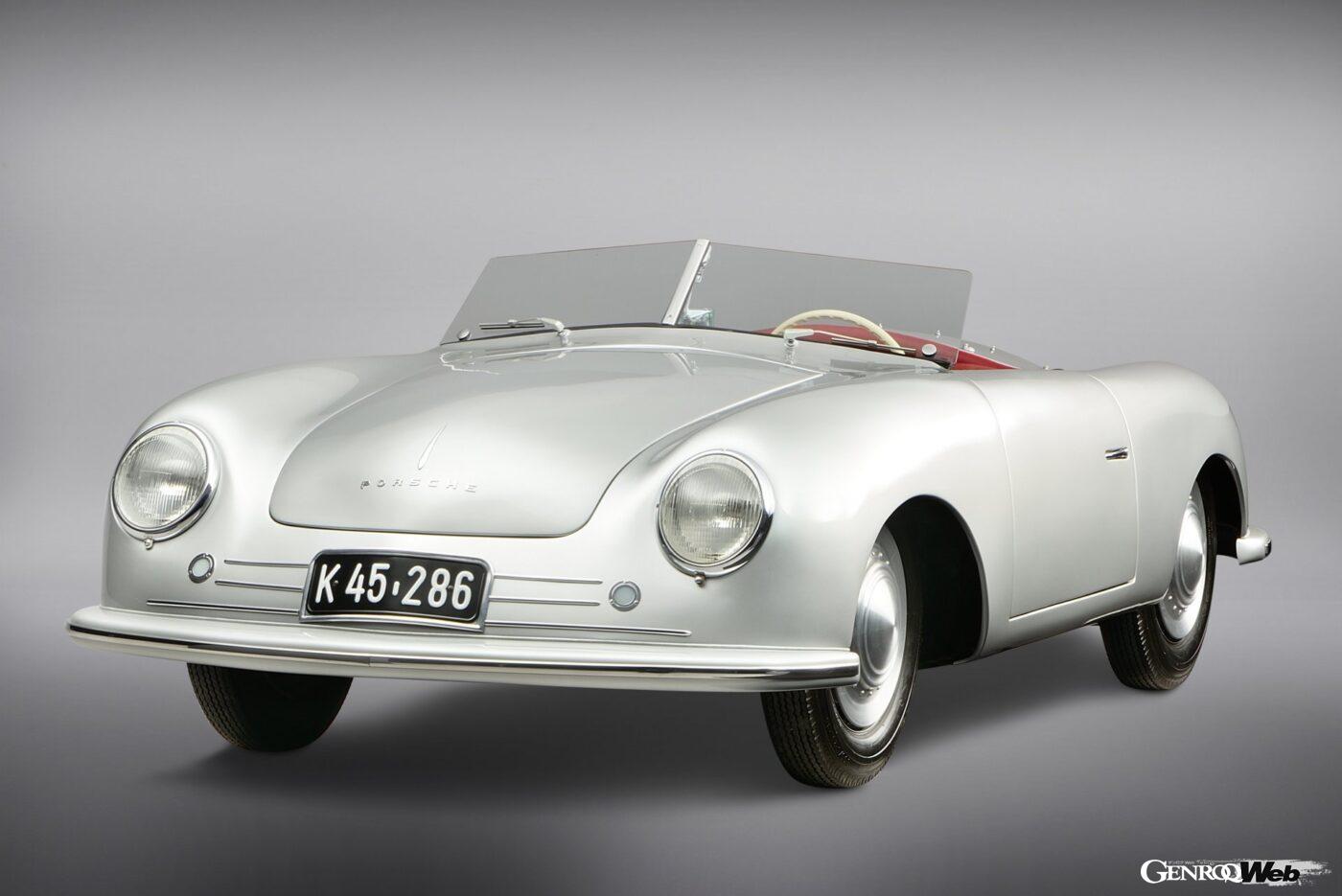 「ポルシェ 356 No.1" ロードスター」はVW製をチューンナップしたフラット4エンジンを（1.1リッター）リアアクスル前方に搭載したプロトタイプ。"