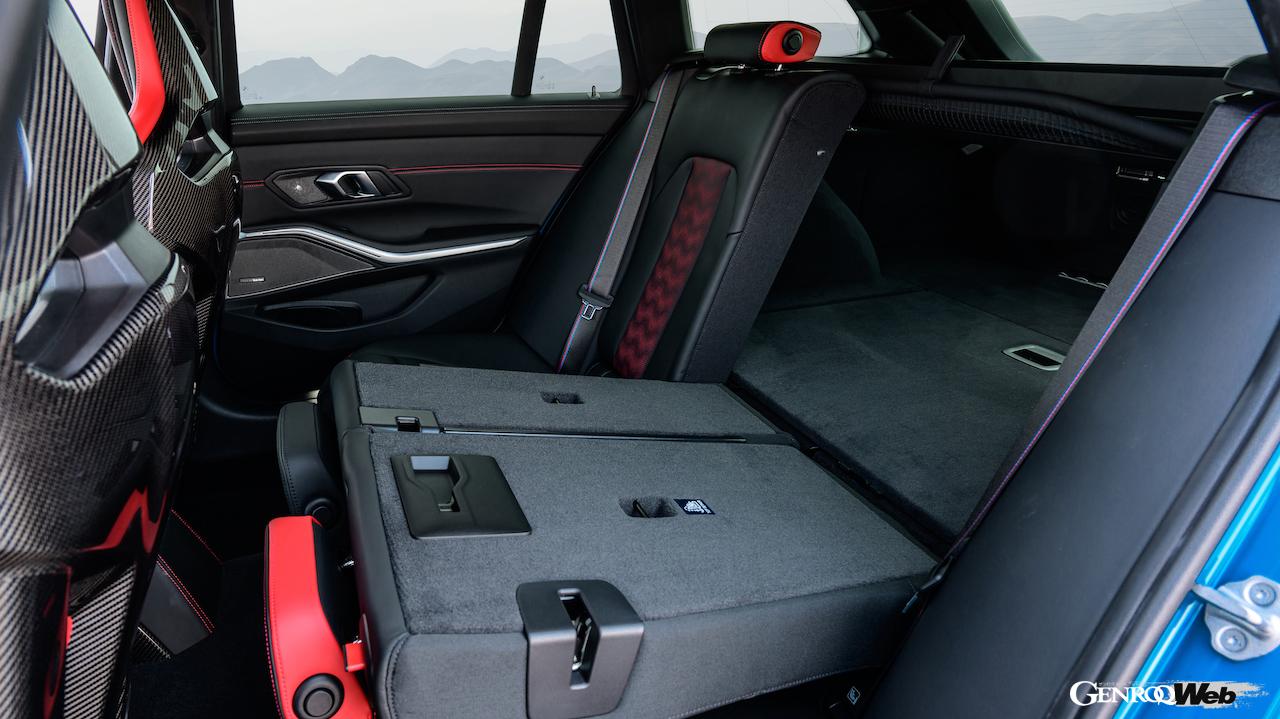 「BMW M3 CS ツーリング」のインテリア。