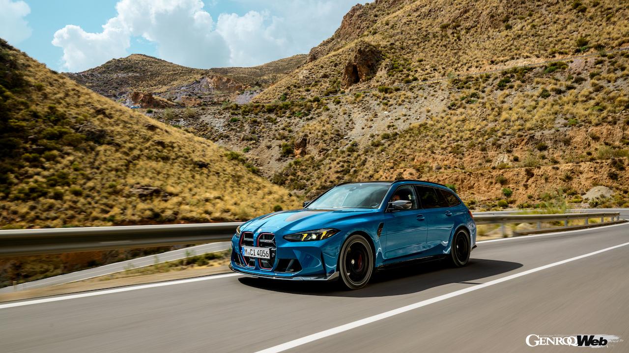 「BMW M3 CS ツーリング」の走行シーン。