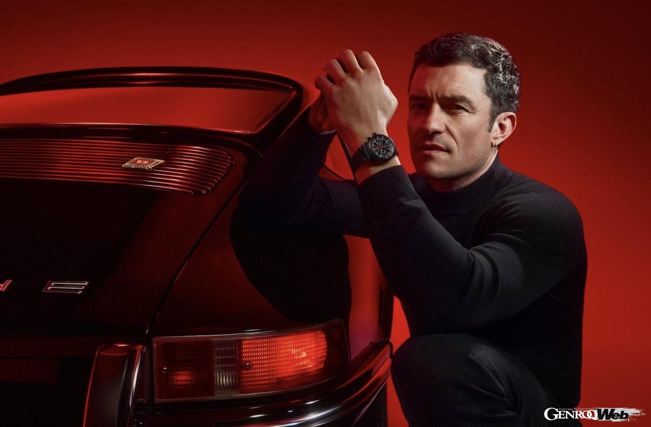 ポルシェデザインは、「クロノグラフ1 -オールブラック・ナンバー・エディション」を着用し、911と撮影されたオーランド・ブルームの最新キャンペーンビジュアルを公開した。
