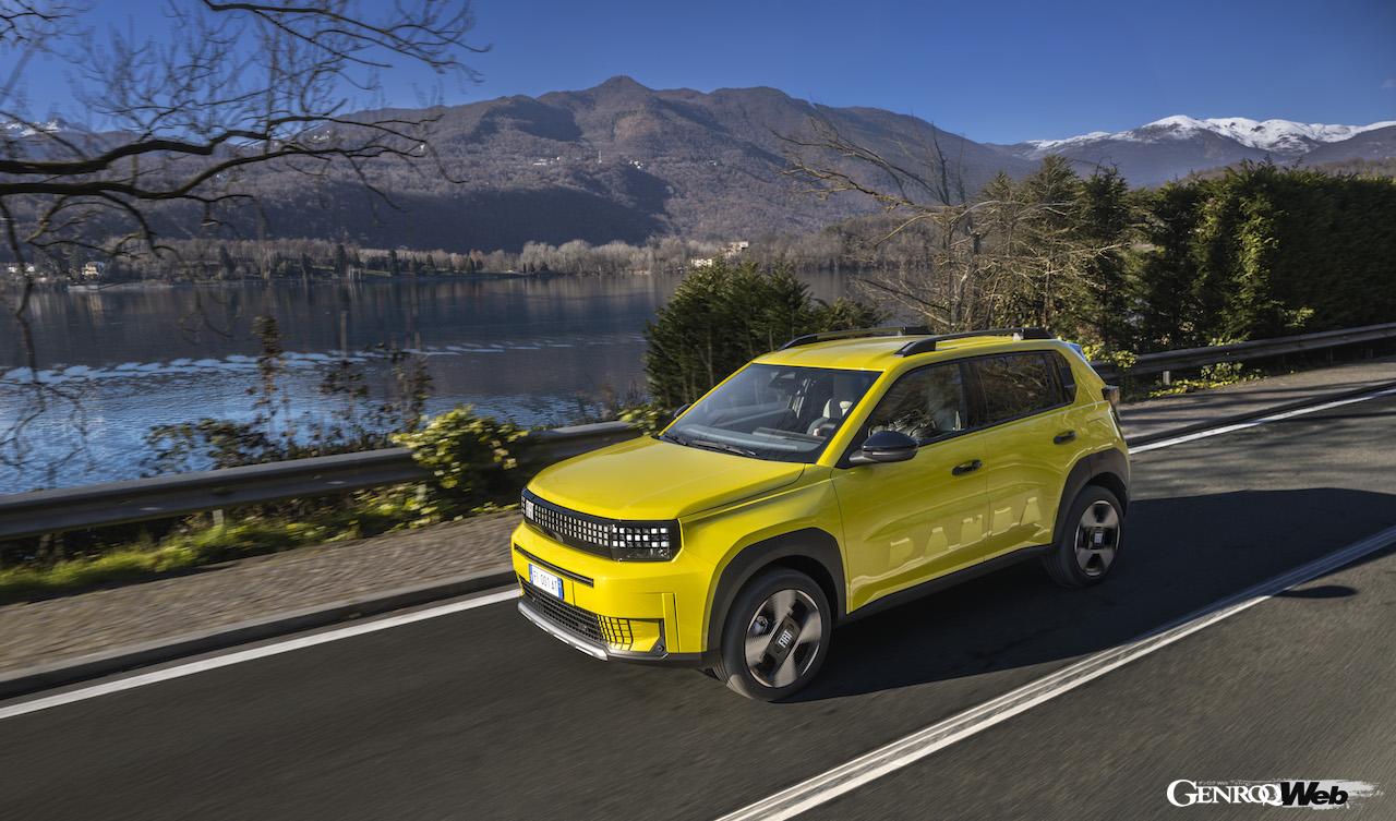 ヨーロッパで2025年3月から販売が開始される、新型「フィアット グランデ パンダ」のエクステリア。