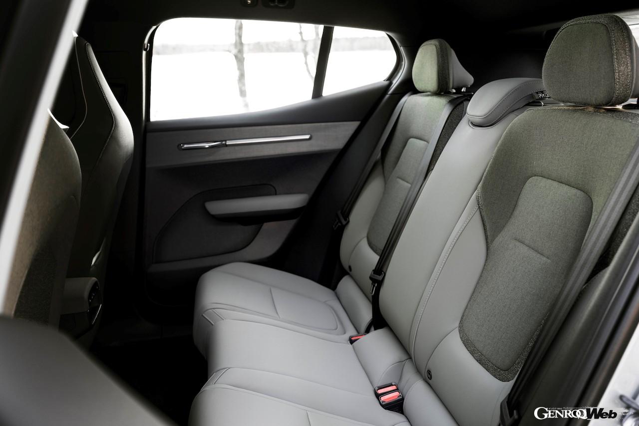 フル電動オフローダー「ボルボ EX30 クロスカントリー」のインテリア。