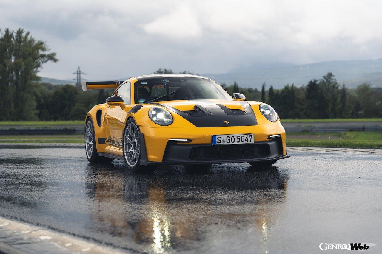 ポルシェとミシュランが共同開発した、「ポルシェ 911 GT3 RS」用ウエットタイヤ、ミシュラン「パイロット スポーツ S 5（Michelin Pilot Sport S 5）」が登場した。