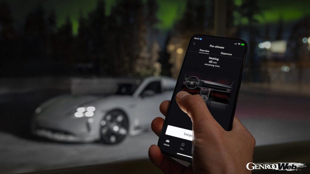 オーロラが輝く北極圏のフィンランドにおいて、ポルシェ タイカンが最新フル電動パワートレインの実力を発揮した。