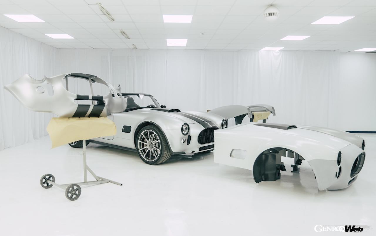 ACカーズは、スウェーデンのトロールヘッタンを拠点とするTエンジニアリングとの提携を発表。AC コブラ GT クーペとGT ロードスターを、同社のトロールヘッタン工場において製造すると発表した。