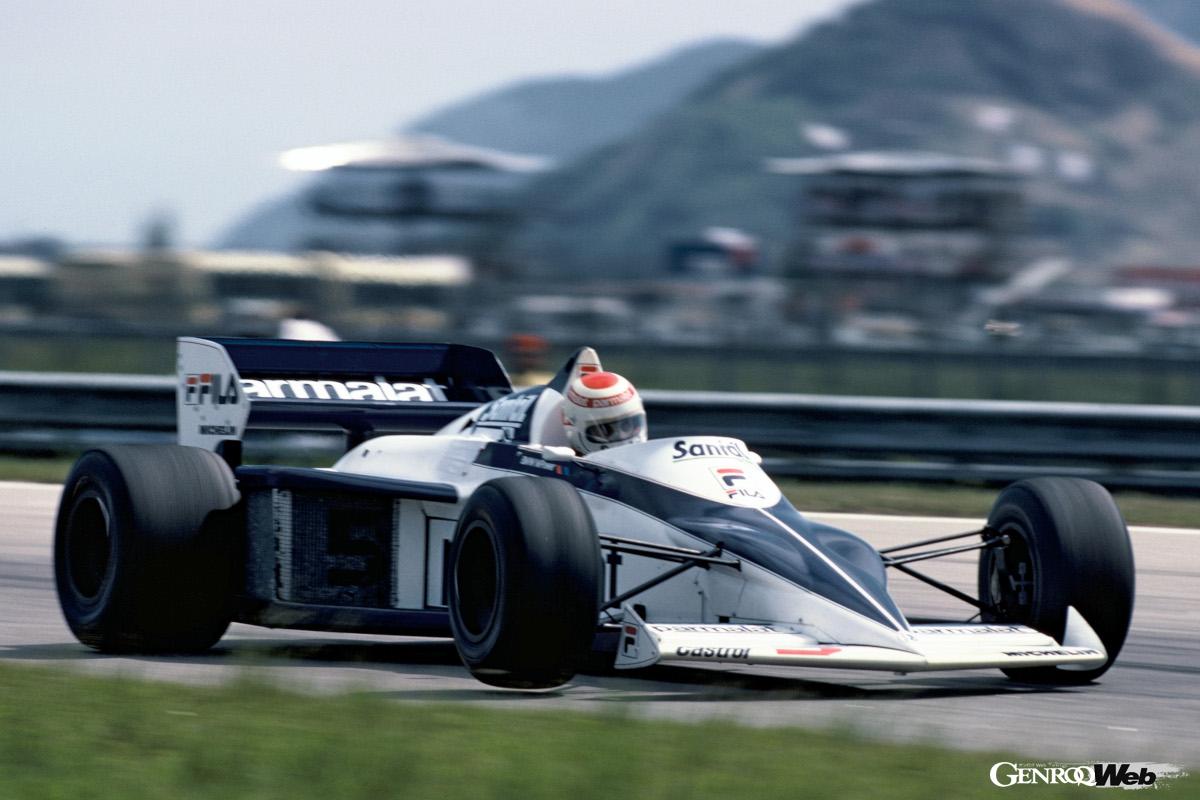 BT52