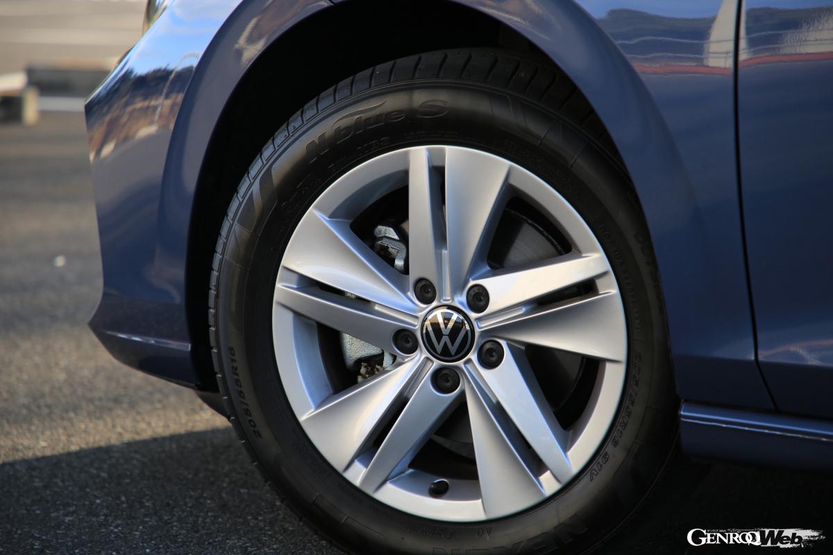 フォルクスワーゲン ゴルフ eTSIアクティブ