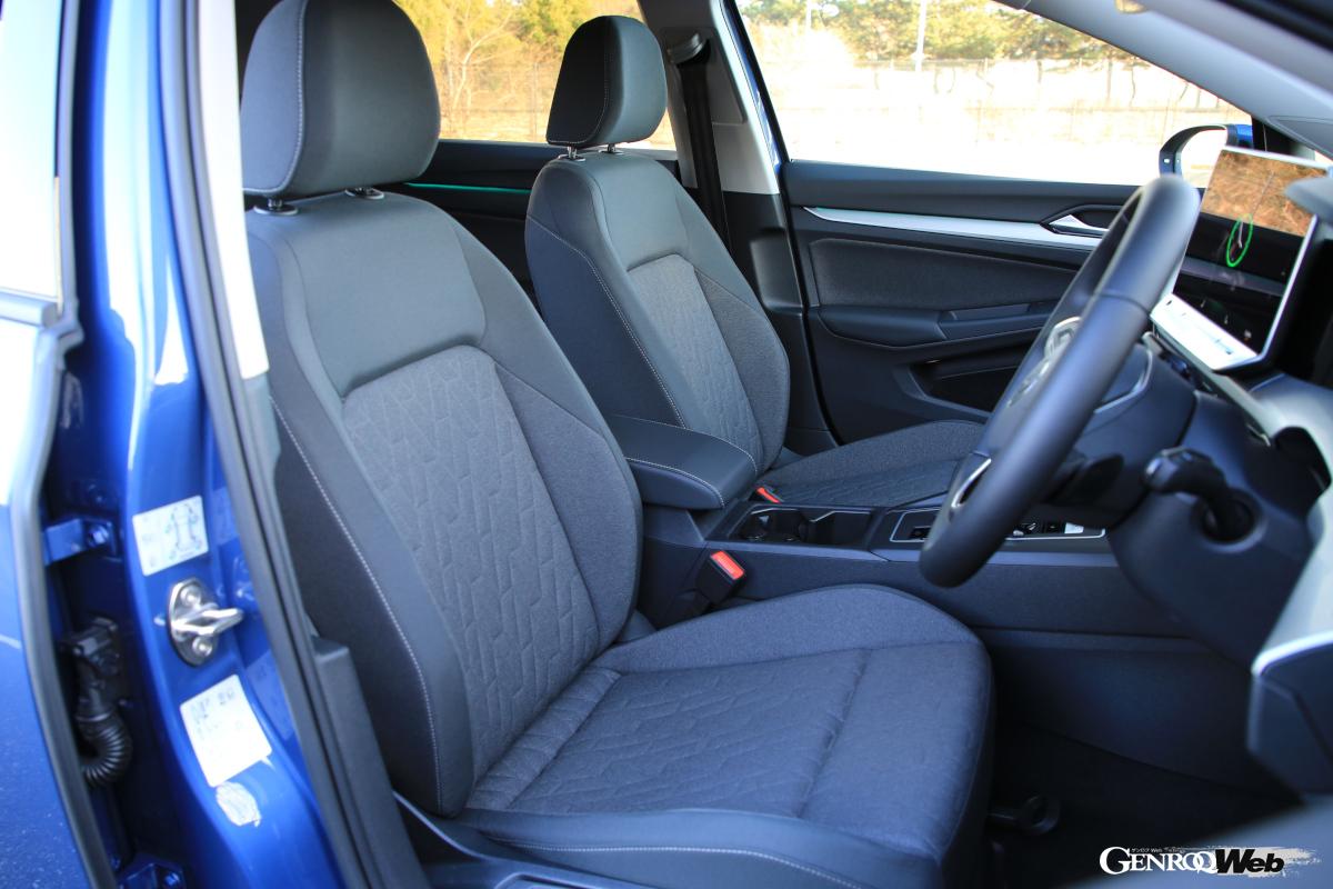 フォルクスワーゲン ゴルフ eTSIアクティブ