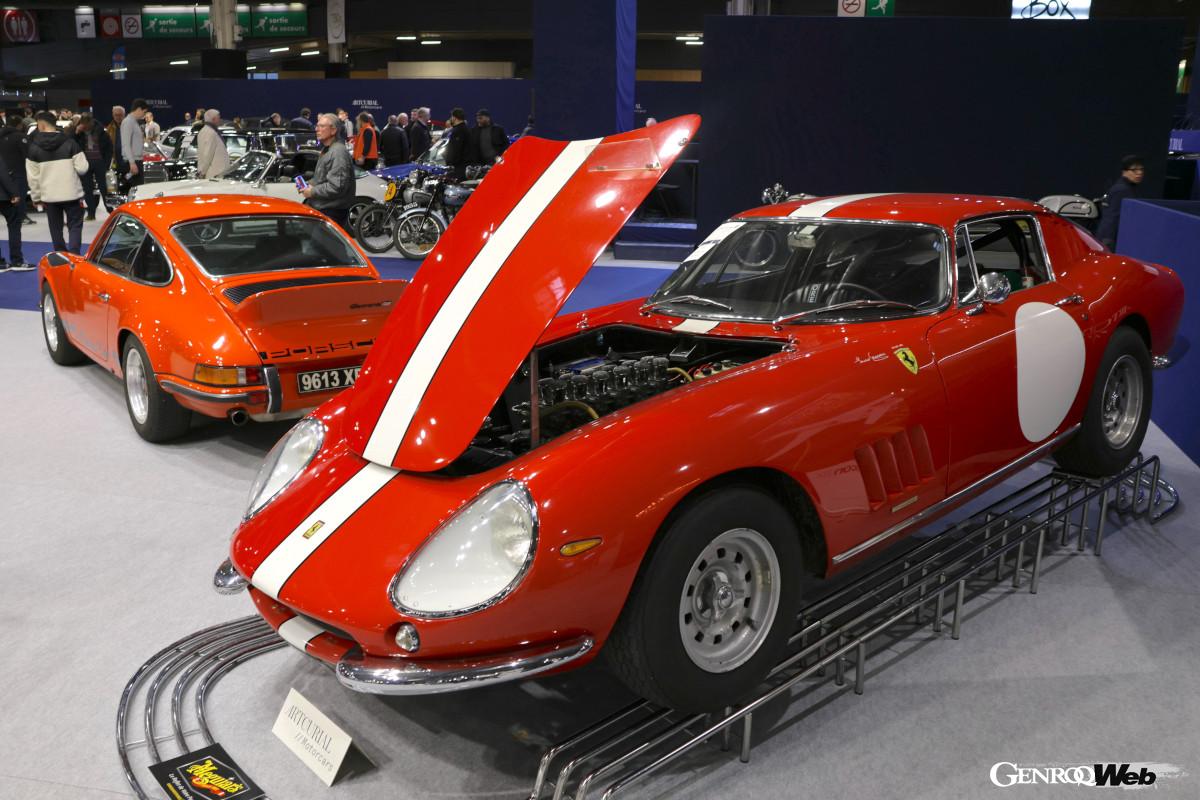 アールキュリアル社の内覧会場で。1966年「フェラーリ 275GTB アルミニウム」は円換算にして約3億4480万円で落札された。