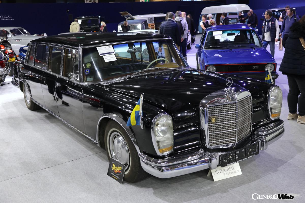 元スウェーデン王室の1964年「メルセデス・ベンツ 600プルマン」。15万〜25万ユーロ（約2400万〜約4000万円）の予想価格が付けられていたが売買は成立しなかった。