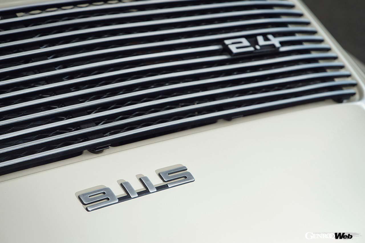 誕生以来、基本パッケージを変えずに60年以上も進化を続ける911。最新モデルが素晴らしいのはもちろんだが、過去のモデルもそれぞれが非常に魅力的な存在だ。中でも、911の魅力にはまった人が必ず行き着くのが、初代のナローモデルなのだ。