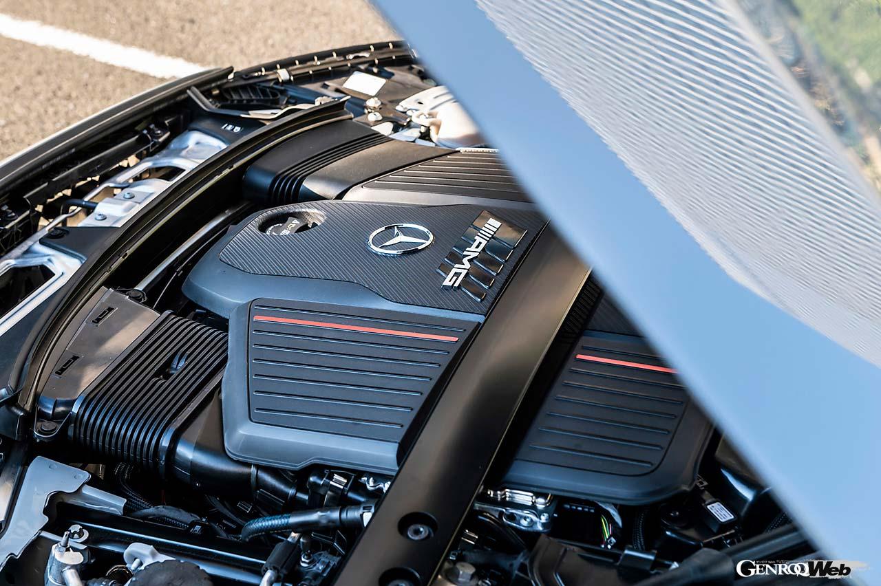 449PS/560Nmのアウトプットを誇る3.0リッター直列6気筒ターボエンジンを搭載。装着タイヤはグリップ力に定評のあるミシュラン・パイロットスポーツ4Sを履きこなす。