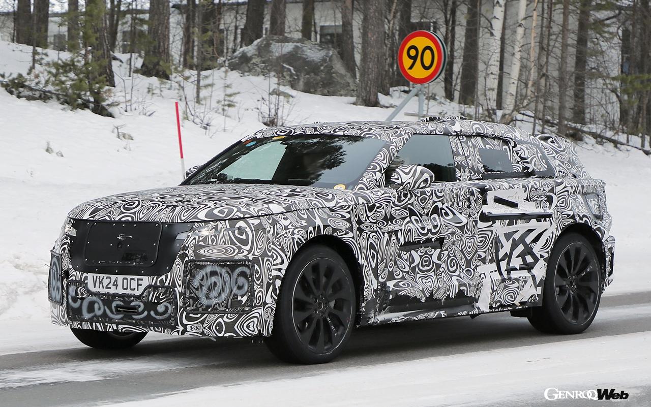 「ヴェラール」後継モデルはマカン EVをターゲットにフル電動SUVとして登場するとみられている。