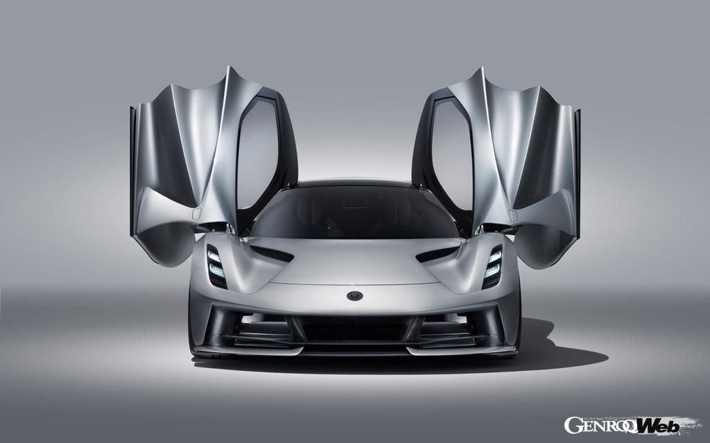 ジーリー傘下で登場した「ロータス エヴァイヤ」。